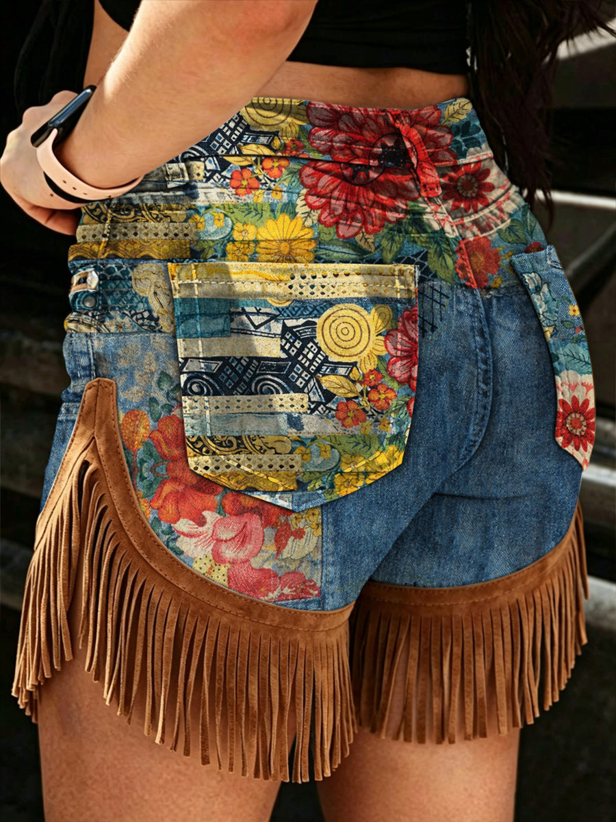 Women's Retro Style Art Print Casual Leather Fringe Patchwork Pocket Shorts