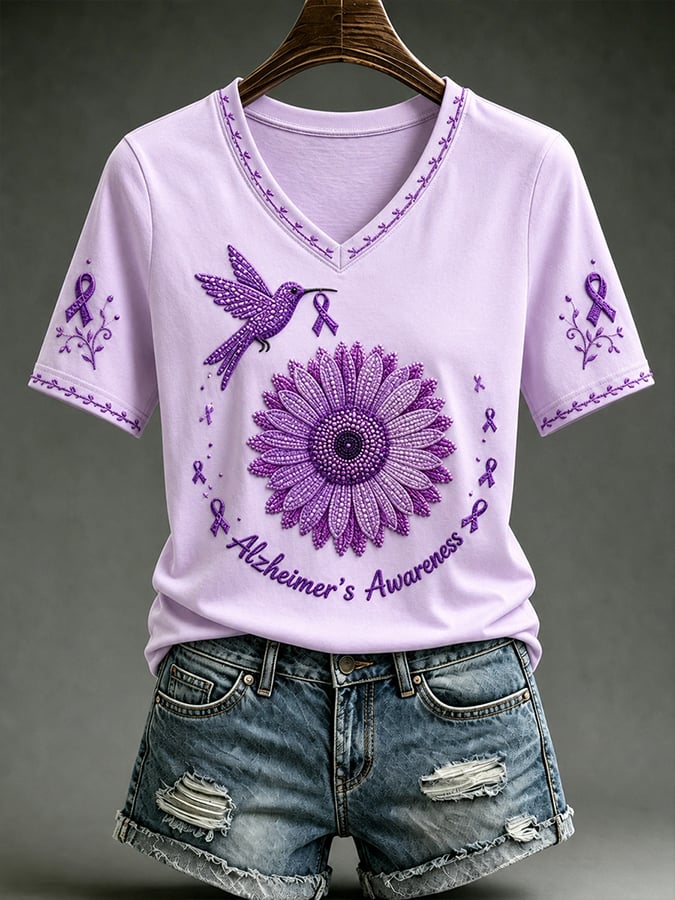 Women's Retro Hummingbird And Floral Print Comfortable T-Shirt